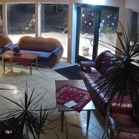Willipu Guesthouse Alatskivi ภายนอก รูปภาพ